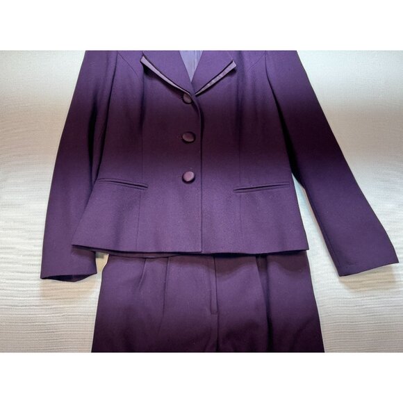 En Avance Women's Rayon Pant Suit Set Three Button Blazer Size 8 Purple - Picture 6 of 16